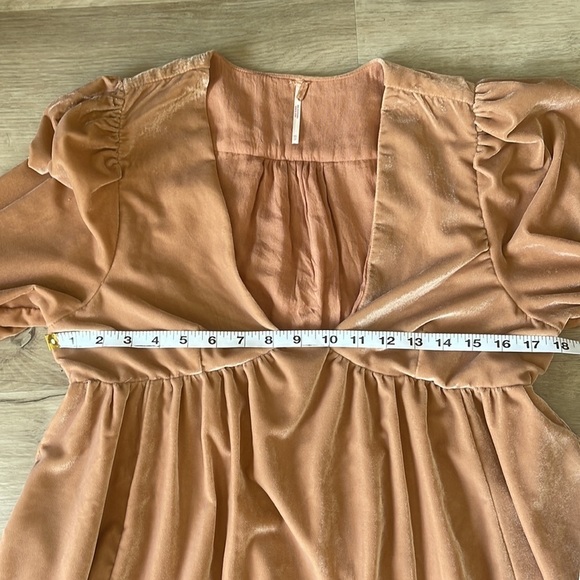 Free People Estella Velvet Flounce Minidress Sz XS - Picture 3 of 11